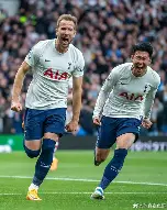 AIYOUXI-热刺登顶英超积分榜