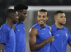 爱游戏-隐形的帽子全集免费观看